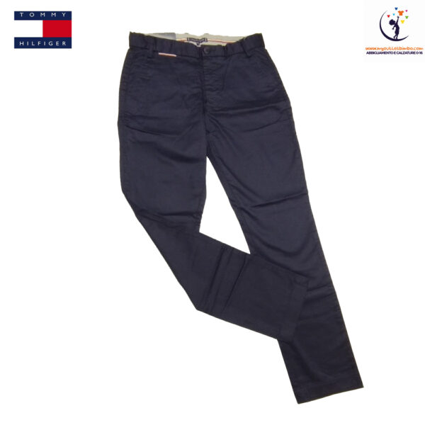 pantalone bambino di TOMMY HILFINGER modello chino con bottone