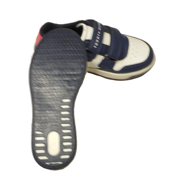 scarpe da bambino sneakers di TOMMY HILFINGER blu e rosso con strappo - immagine 2